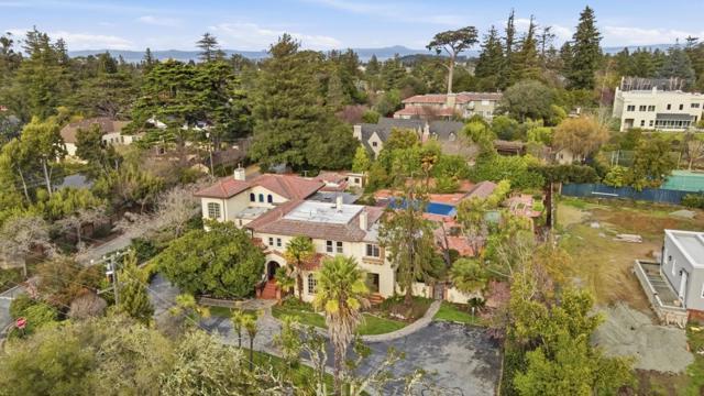 730 Hillsborough Boulevard, Hillsborough CA: https://media.crmls.org/mediaz/408e0aa4-0da2-414f-aa76-36b7c79d2260.jpg