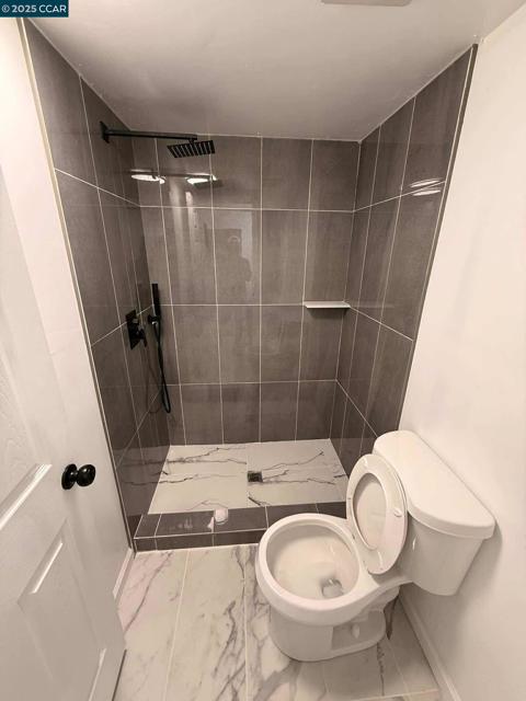 314 Washington St, Vallejo CA: https://media.crmls.org/mediaz/408eb7e7-ef23-40b0-b11d-fd637239f57d.jpg