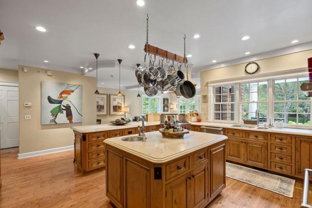 20470 Montalvo Heights Drive, Saratoga CA: https://media.crmls.org/mediaz/408ed06d-4cb1-433d-bb05-5a4595d5c833.jpg