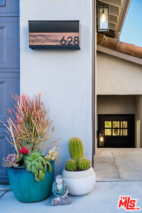 Image 1 of 46 For 628 Etta Street