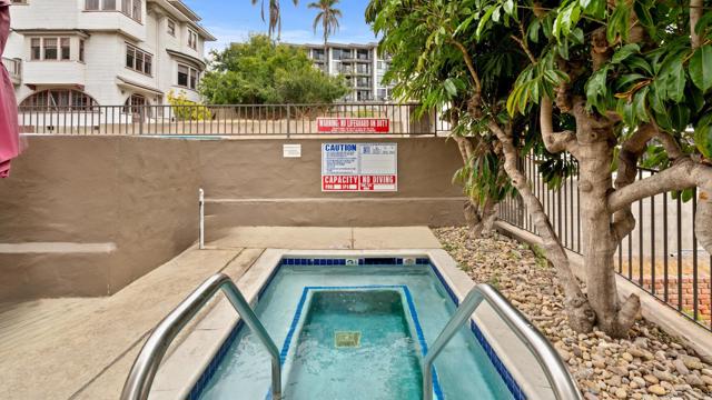 Detail Gallery Image 22 of 30 For 2445 Brant St #304,  San Diego,  CA 92101 - 1 Beds | 1 Baths