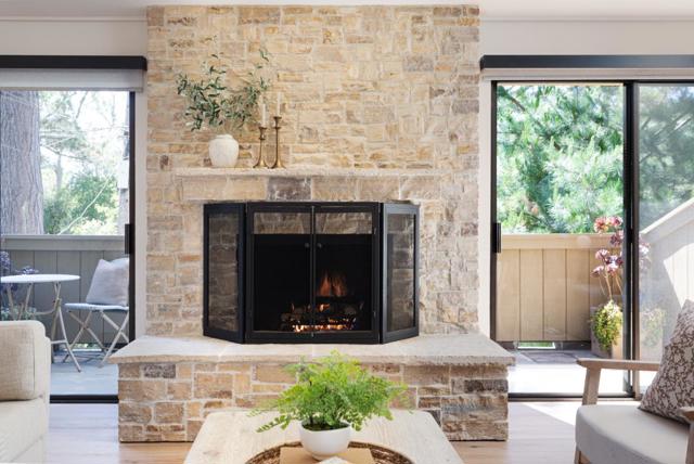 0 San Carlos 4 NE of Third, Carmel CA: https://media.crmls.org/mediaz/4091ff98-7134-4b8f-8013-931b185be725.jpg