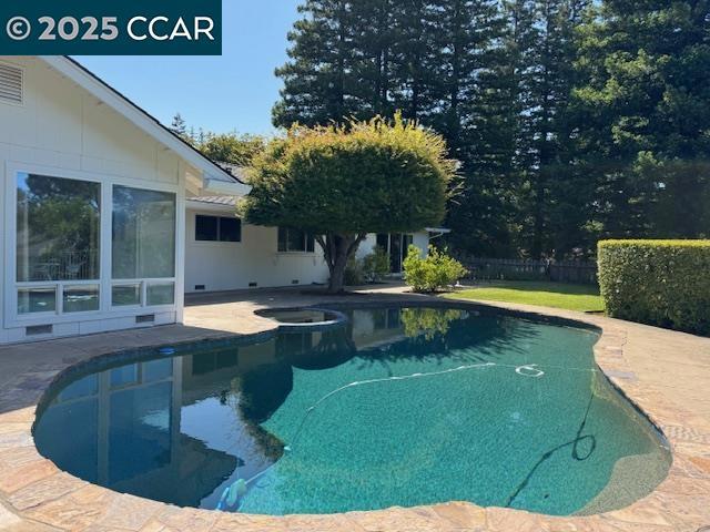 1901 Park Meadow, Alamo CA: https://media.crmls.org/mediaz/409469bb-35bd-4051-b36a-4cb431d7f58e.jpg