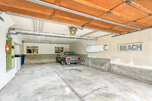 208 Brook Avenue, Santa Cruz CA: https://media.crmls.org/mediaz/40948723-f73f-4f07-b084-ff35eba97d9a.jpg