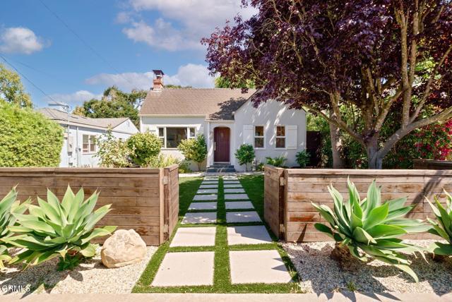 913 W Victoria Street, Santa Barbara CA: https://media.crmls.org/mediaz/40996e6e-cd04-43dd-b2ef-a79cb2893b04.jpg