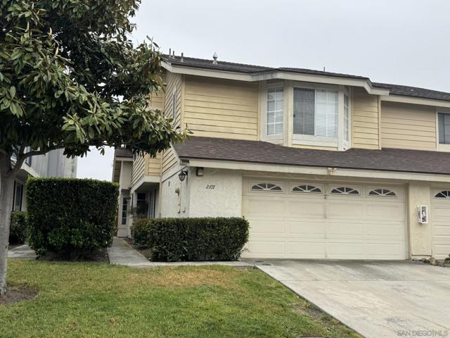 Image 4 of 10 For 2107 Manzana Way