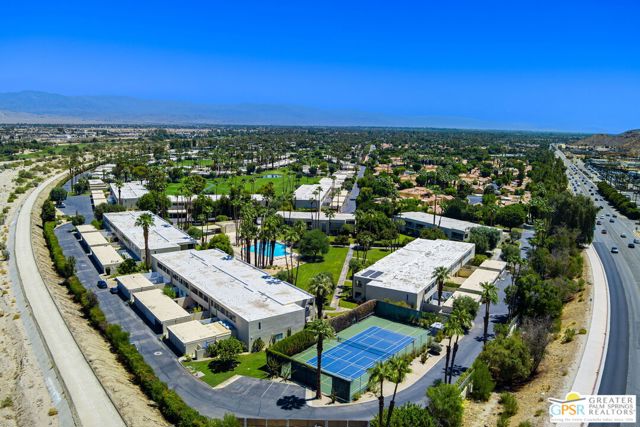 493 Desert Lakes Drive, Palm Springs CA: https://media.crmls.org/mediaz/409ad872-10ce-4dd4-bdd1-76ced4a5b9da.jpg