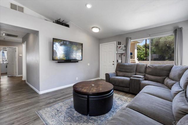 13170 Aurora Drive, El Cajon CA: https://media.crmls.org/mediaz/409c95d9-f3f4-4b1a-a20a-5c3c1e9c37df.jpg