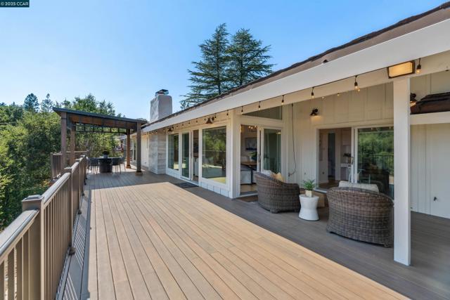 3803 Quail Ridge Road, Lafayette CA: https://media.crmls.org/mediaz/409e8ef3-99b0-4719-a742-85fd043586ca.jpg