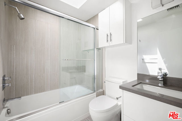 8540 Hillside Avenue, Los Angeles CA: https://media.crmls.org/mediaz/409f7f7c-e1f5-4883-a228-ee1607944399.jpg