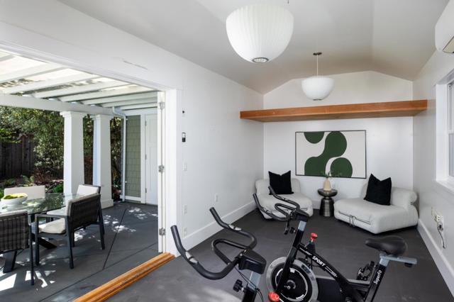 253 Princeton Road, Menlo Park CA: https://media.crmls.org/mediaz/409fa53a-1389-41f4-a575-a2d2ea206f32.jpg