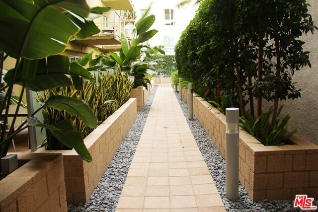 Common Area Walkway