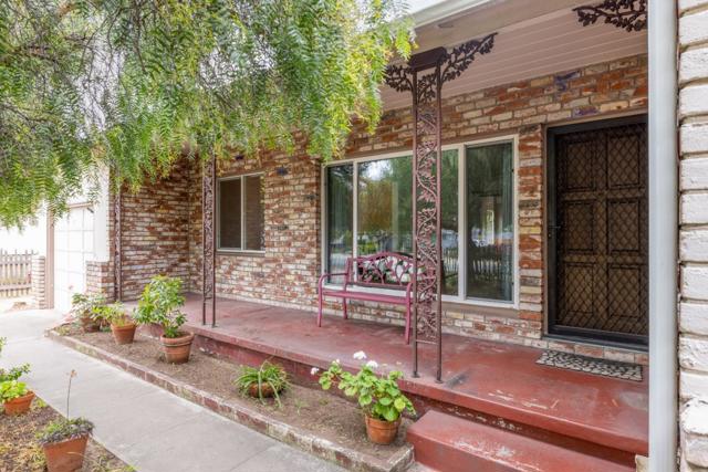 242 Littleness Avenue, Monterey CA: https://media.crmls.org/mediaz/40a33559-b269-4061-b69b-4b69911a4245.jpg