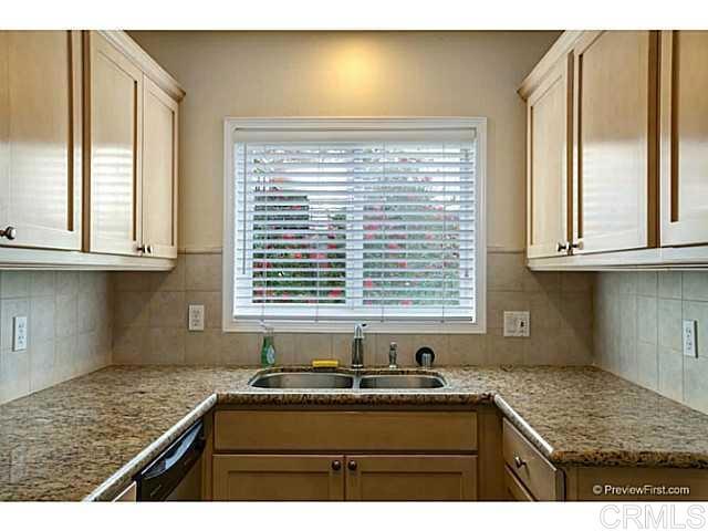 Image 6 of 14 For 3009 Columbia Street