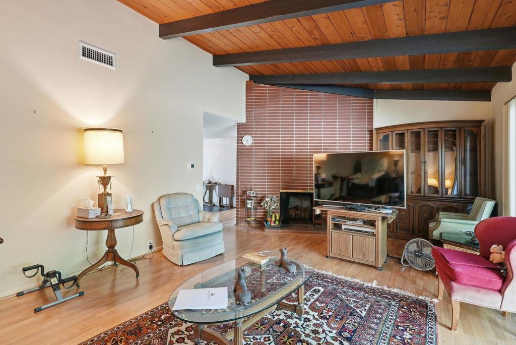 5455 Parkview Dr - photo 19