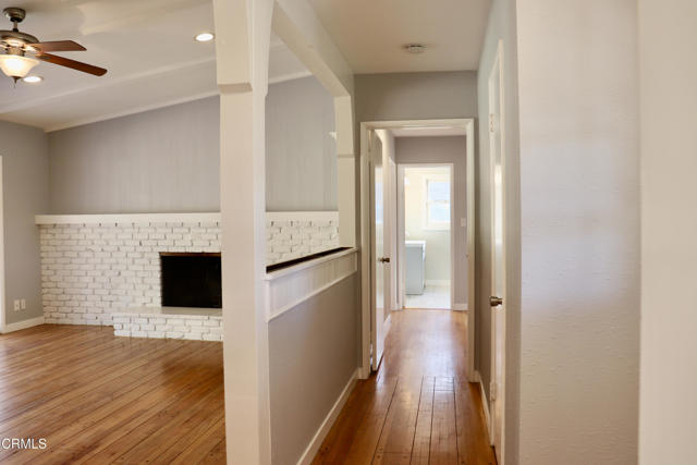 Detail Gallery Image 4 of 9 For 911 Wiladonda Dr, La Canada Flintridge,  CA 91011 - 3 Beds | 2 Baths