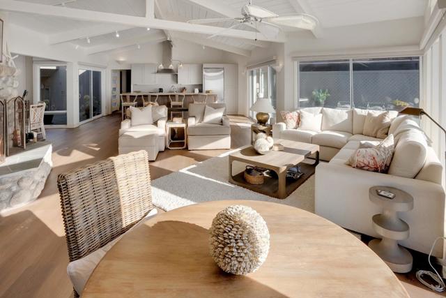 545 Beach Drive, Aptos CA: https://media.crmls.org/mediaz/40a57e81-a58c-4afa-8ecb-ec6b5a970924.jpg