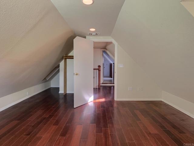 Image 23 of 30 For 10252 Oak Grove Dr