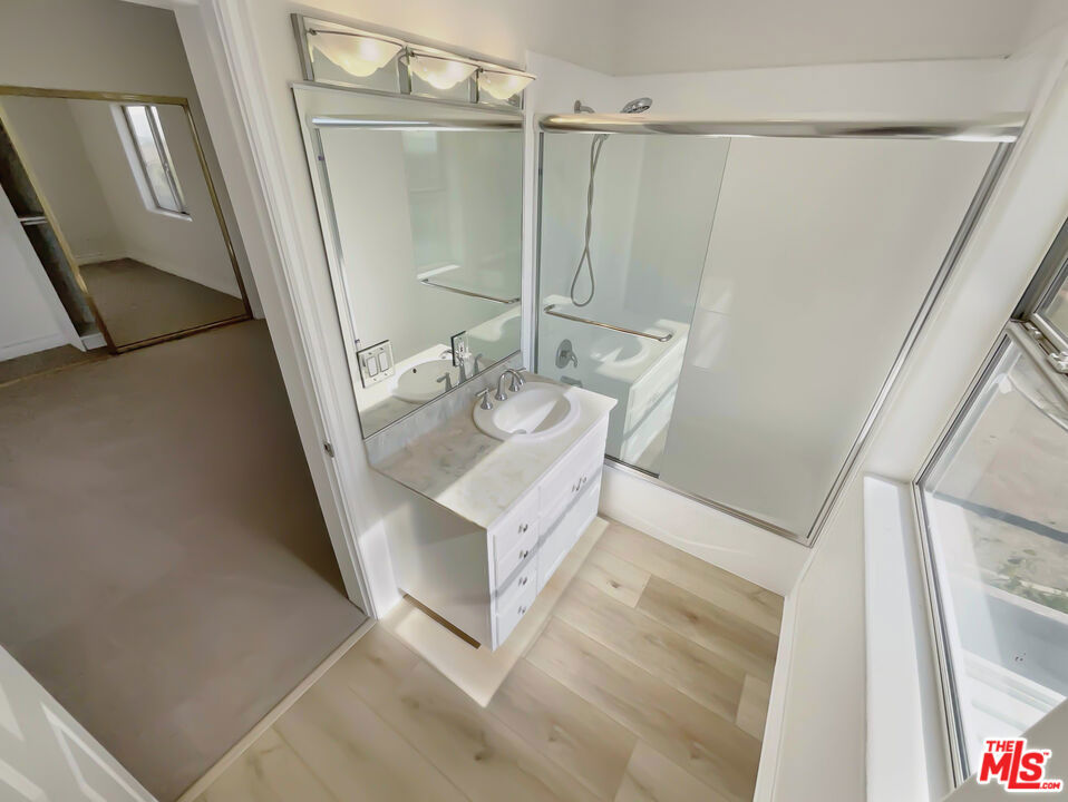 MLS #25505603 image #28