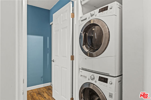 1200 N Flores Street, West Hollywood CA: https://media.crmls.org/mediaz/40a76c36-e3ae-47bc-8144-a8796c80232a.jpg