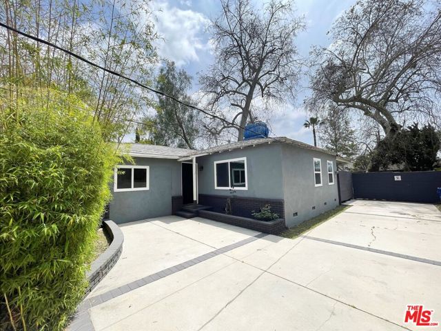 MLS# 23261725