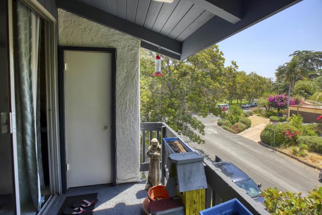 5003 Westpark Dr., North Hollywood CA: https://media.crmls.org/mediaz/40a7eff2-1210-4cdb-91b0-f37ca8bd7922.jpg