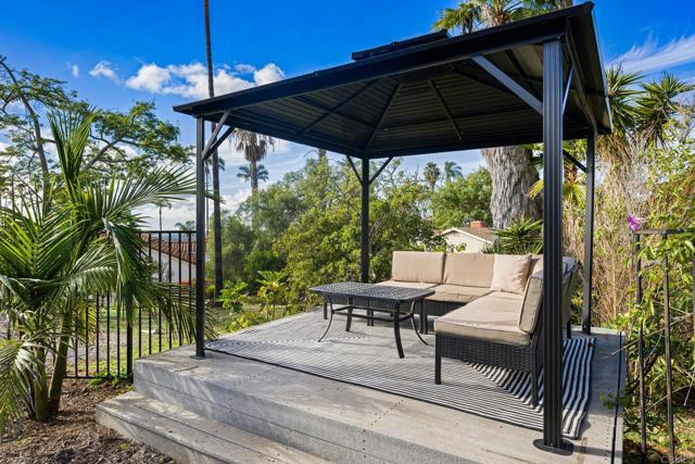 Detail Gallery Image 45 of 61 For 330 Skyline, Vista,  CA 92084 - 5 Beds | 4 Baths