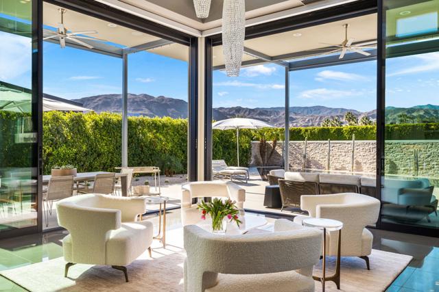 23 Emerald Court, Rancho Mirage CA: https://media.crmls.org/mediaz/40a83576-2078-4b26-9dc4-1416296965fe.jpg