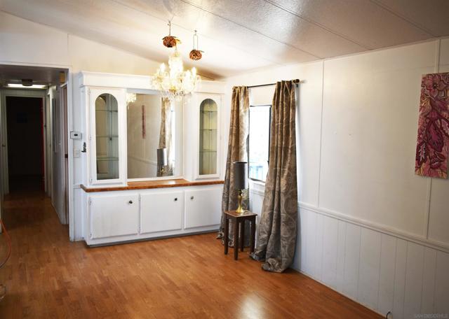 35109 Highway 79, Warner Springs CA: https://media.crmls.org/mediaz/40a89ffc-cdca-4f93-a493-d1cd6c58d13a.jpg