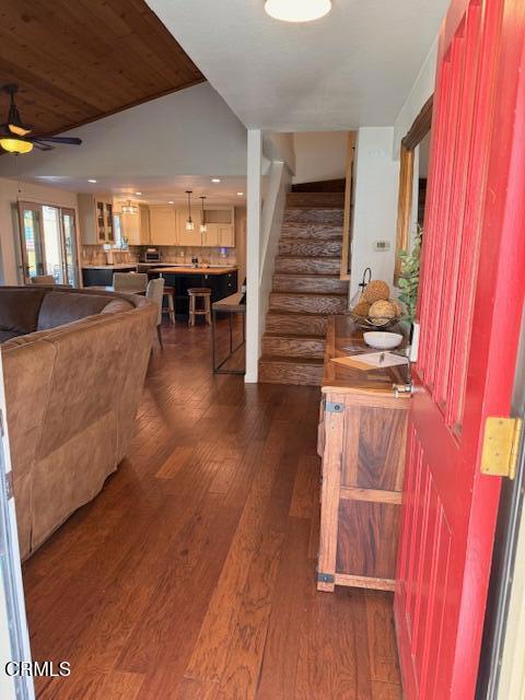 Detail Gallery Image 6 of 46 For 2841 Black Horse Ln, Paso Robles,  CA 93446 - 3 Beds | 2/1 Baths