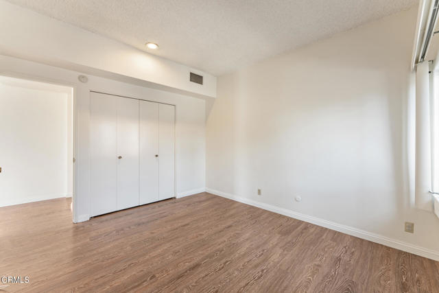 Detail Gallery Image 13 of 31 For 960 San Pasqual St #210,  Pasadena,  CA 91106 - 2 Beds | 3 Baths