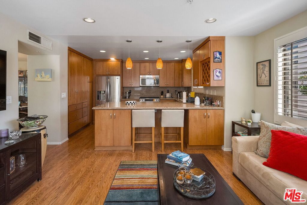 MLS #25616977 image #14