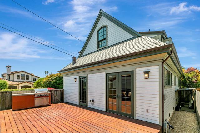 5005 Emerald Street, Capitola CA: https://media.crmls.org/mediaz/40ac1888-2dd0-472d-a227-ee88678a84a5.jpg