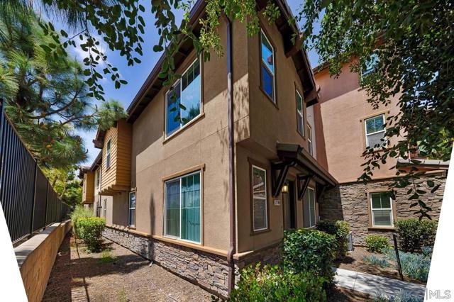 2770 Sparta Rd, Chula Vista CA: https://media.crmls.org/mediaz/40ac31db-444c-4595-8dfd-fe6c34473f9c.jpg