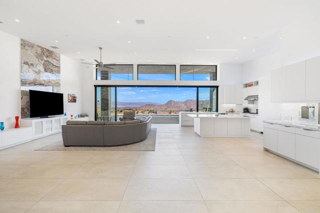 Image 2 of 31 For 71260 Oasis Trail