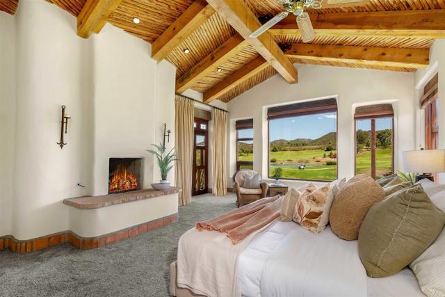 3198 Ashley Park Way, Jamul CA: https://media.crmls.org/mediaz/40ad729f-204f-4ee9-b0f7-1cfd91fc81b4.jpg