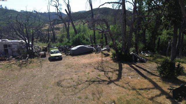 11311 Pine Flat, Healdsburg CA: https://media.crmls.org/mediaz/40ae4556-db45-4f5b-a606-d613852570a0.jpg