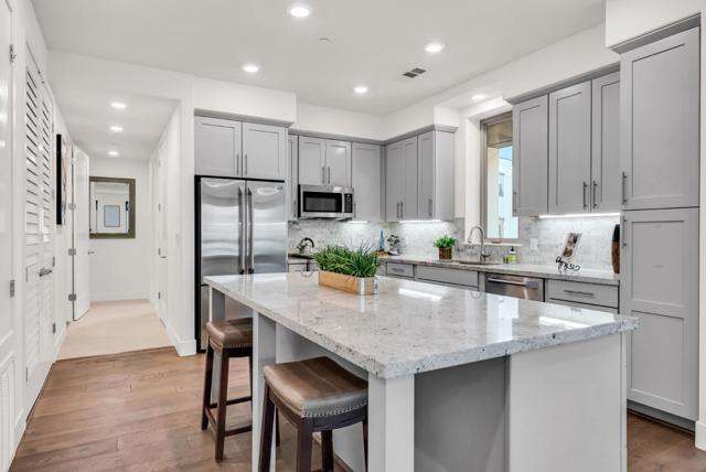 769 Eppleton Lane, Foster City CA: https://media.crmls.org/mediaz/40ae94ba-2864-4680-bdf2-9d03cd19a5b7.jpg