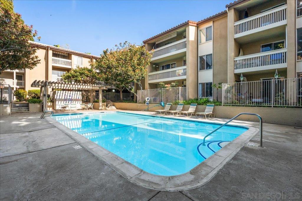 4600 Lamont - photo 16