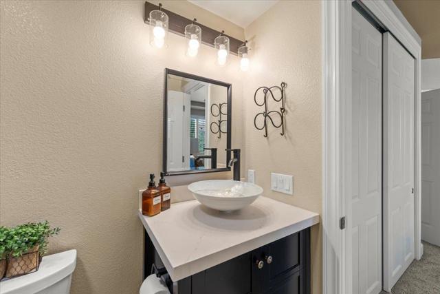 834 English Walnut Way, Morgan Hill CA: https://media.crmls.org/mediaz/40afbbb7-4e16-449c-9254-0ad06cf010bb.jpg