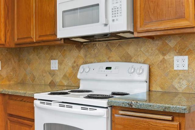 Detail Gallery Image 34 of 50 For 9118 Pimpernel Dr, San Diego,  CA 92129 - 4 Beds | 2 Baths