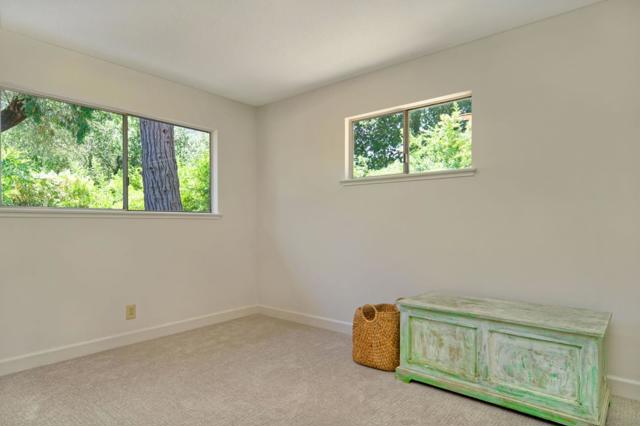 Image 21 of 34 For 21571 Almaden Road
