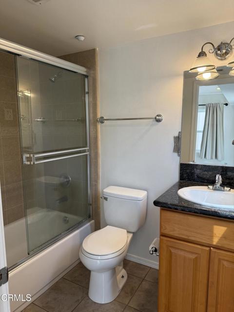 Detail Gallery Image 7 of 9 For 1008 S Marengo Ave #E,  Alhambra,  CA 91803 - 3 Beds | 3 Baths