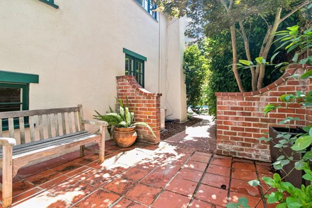 1716 Fulton Street, Palo Alto CA: https://media.crmls.org/mediaz/40b61599-2dc7-4a67-a693-164716f8629f.jpg