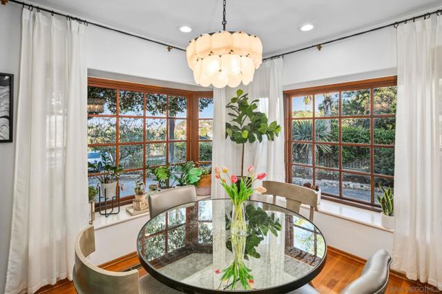 1115 S Mollison Ave, El Cajon CA: https://media.crmls.org/mediaz/40b624b4-862f-461e-b3d4-ab090d664bd1.jpg