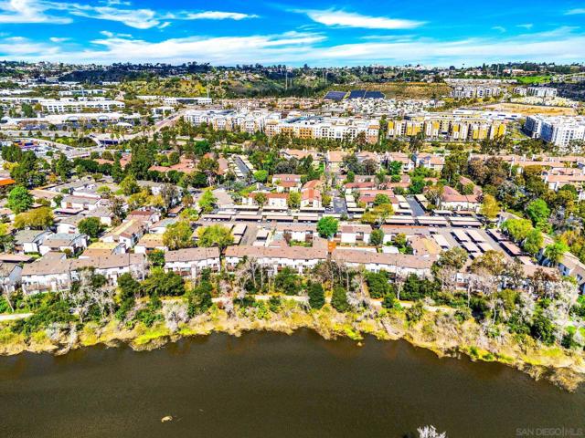 8023 Caminito De Pizza, San Diego CA: https://media.crmls.org/mediaz/40b67a45-80d3-417f-8a7e-953d969cac51.jpg