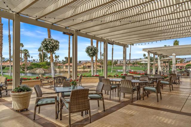 49 Camisa Lane, Palm Desert CA: https://media.crmls.org/mediaz/40b6a88e-17b9-436b-b688-0d34c3bcea0b.jpg