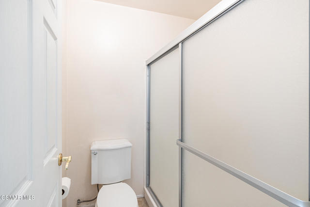 1475 Clayton Way, Simi Valley CA: https://media.crmls.org/mediaz/40b7752e-880d-495d-af80-a2e62e883219.jpg