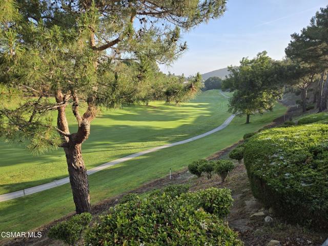 3901 Via Verde, Thousand Oaks CA: https://media.crmls.org/mediaz/40b80049-865f-47b7-b9f0-be8f88238095.jpg