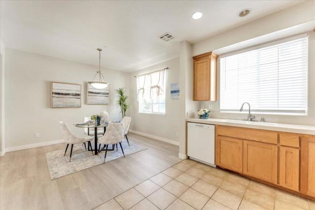 18439 Jade Lane, Morgan Hill CA: https://media.crmls.org/mediaz/40b949ff-7f1c-44f6-aa96-daf3c19be0d3.jpg